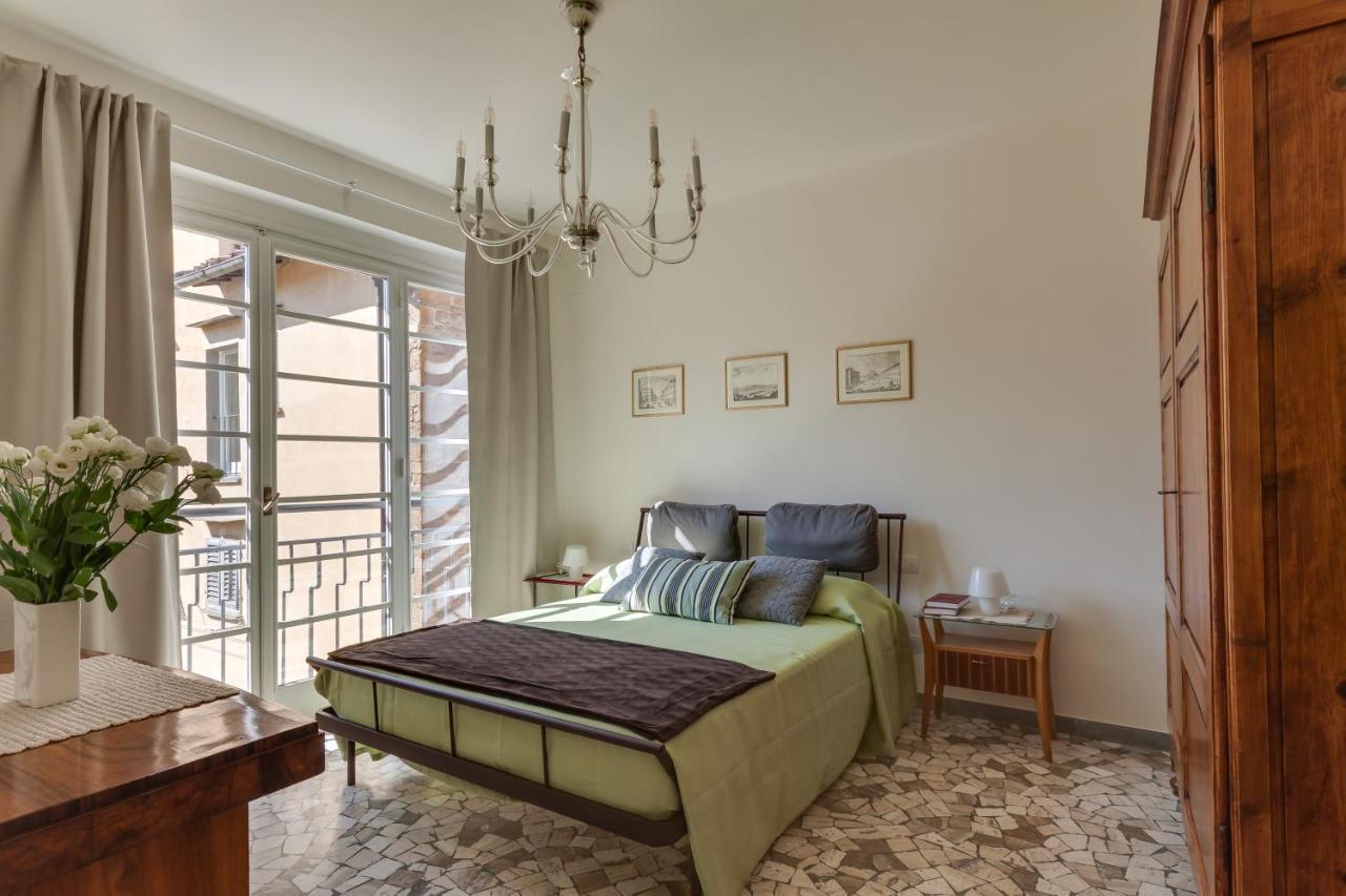 Apartments Florence - Santa Maria Balcony 외부 사진
