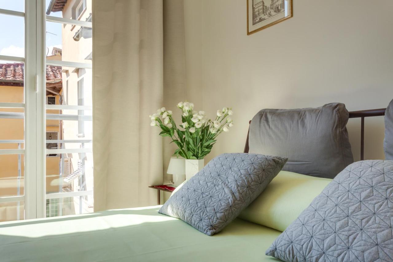 Apartments Florence - Santa Maria Balcony 외부 사진
