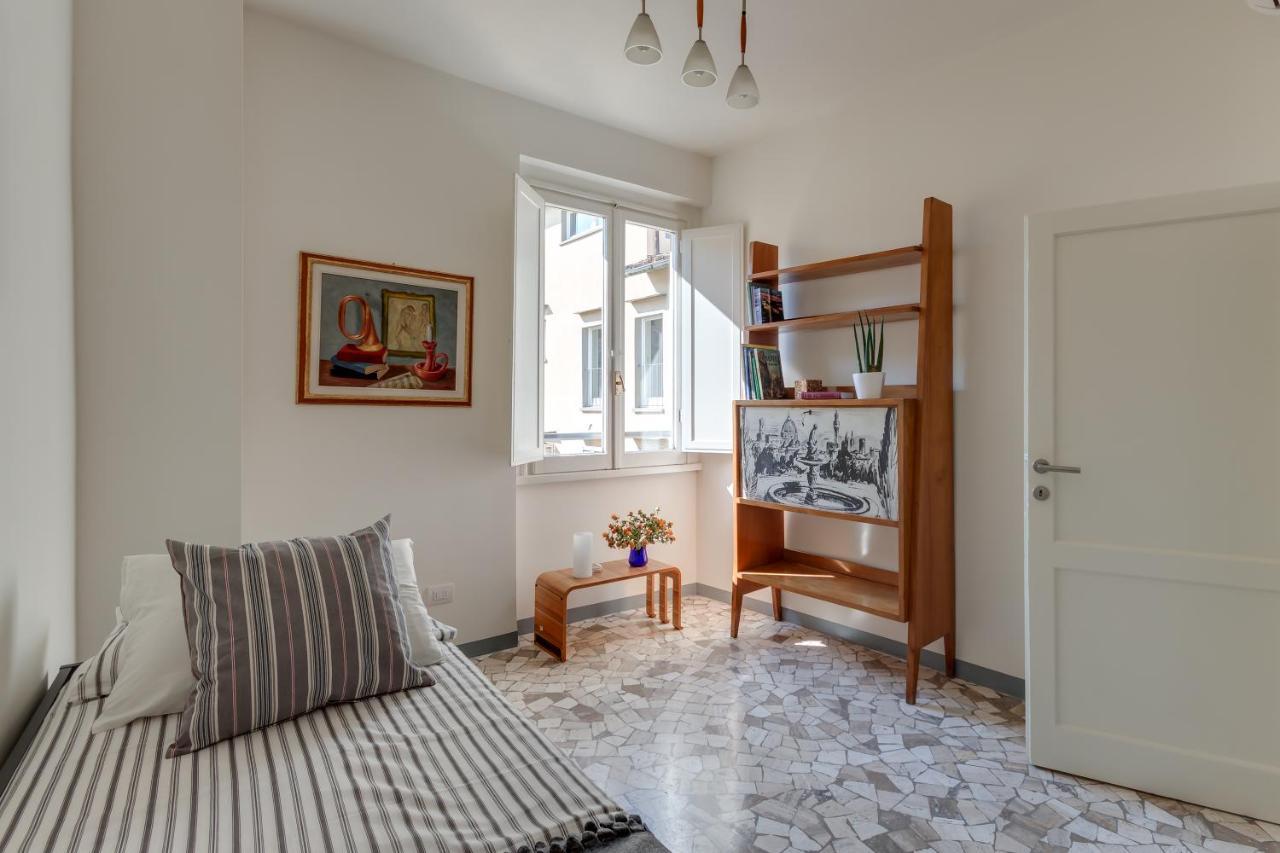 Apartments Florence - Santa Maria Balcony 외부 사진